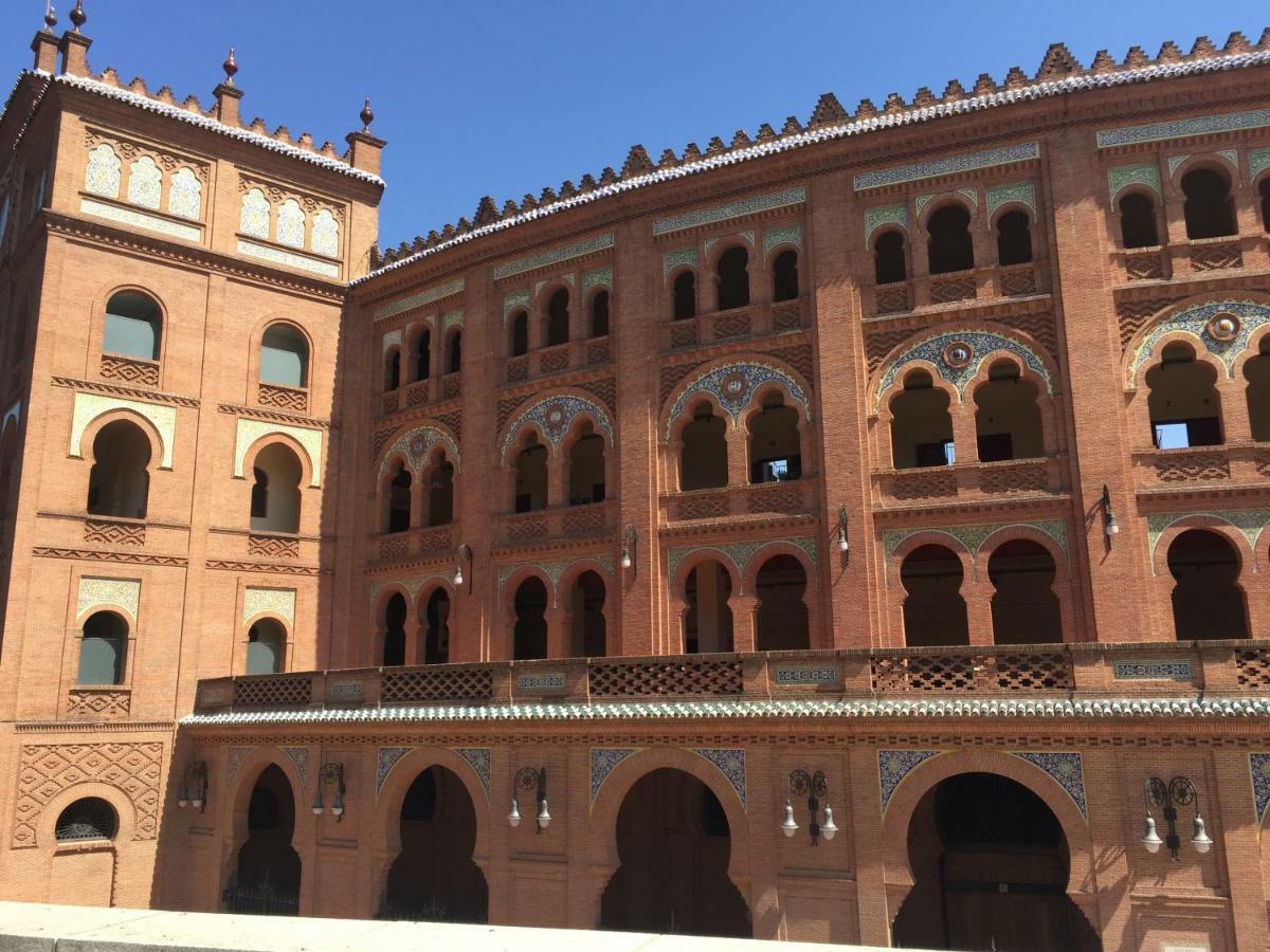 Las Ventas Apartment Madrid Exterior photo